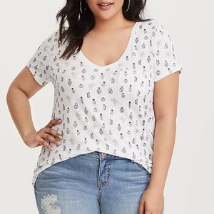 Torrid Size 1 White Cactus Print Pocket T-Shirt